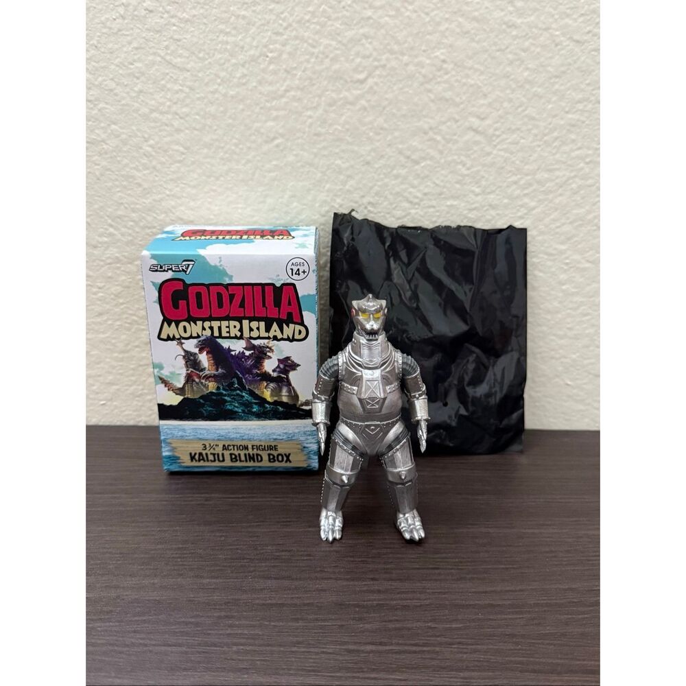 Super7 Godzilla Monster Island Kaiju Blind Box Action Figure - Mechagodzilla